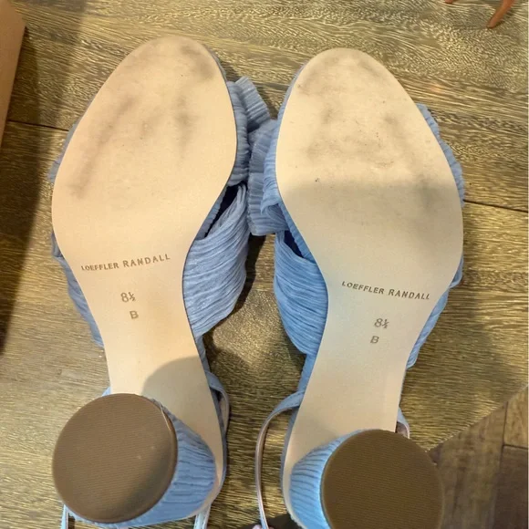 Loeffler Randall Camellia Light Blue Bow Heels, size 8.5. - Picture 7 of 12